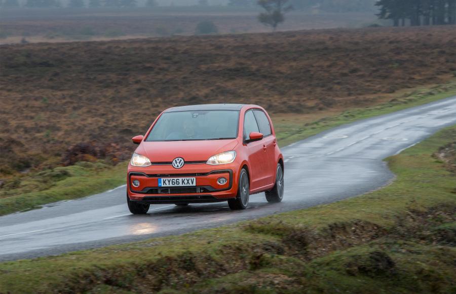  Volkswagen High up! 2016 года  (UK) (фото 23 из 23)